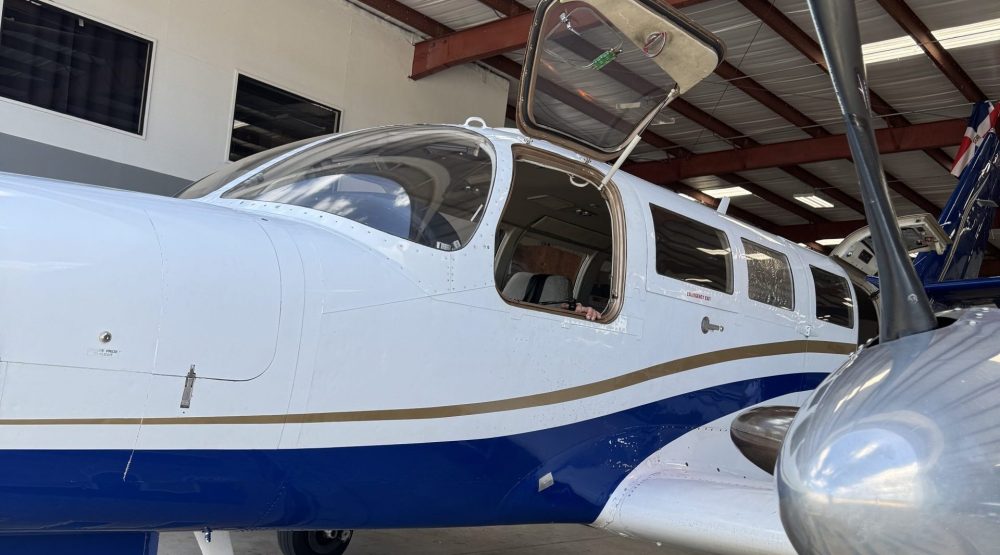 Agaoe Aircraft Exterior Prop